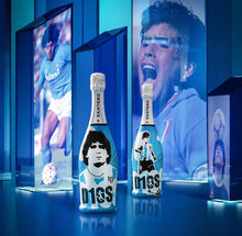 Afbeelding in Gallery-weergave laden, Santero 9*5*8 Dios -Maradona- 0,75 11,5% extra dry
